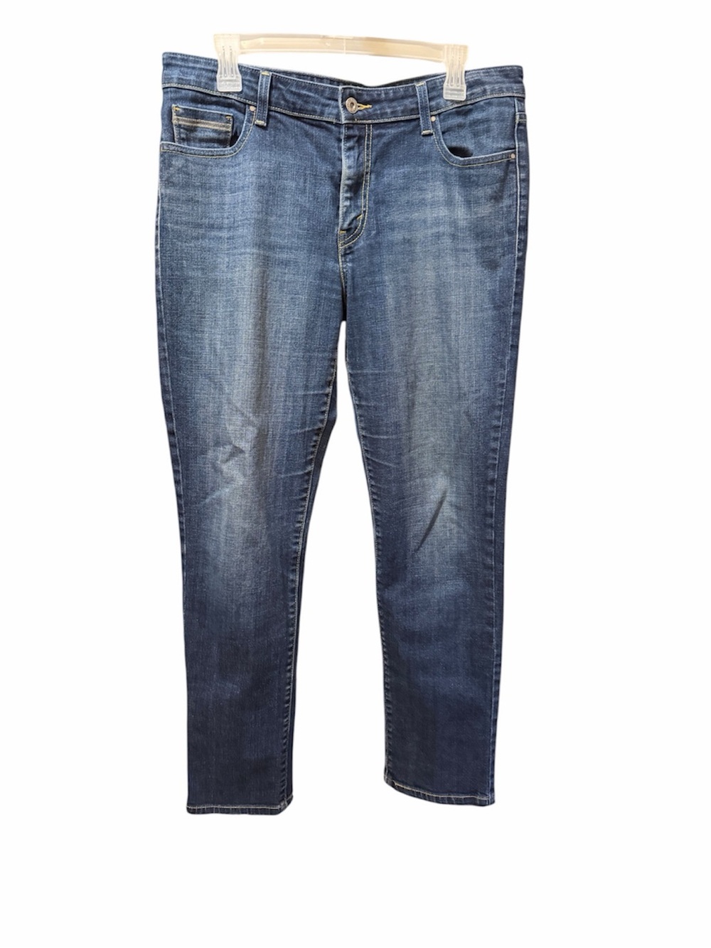 Levi's Mid-Rise Skinny Jeans in Medium Blue Wash